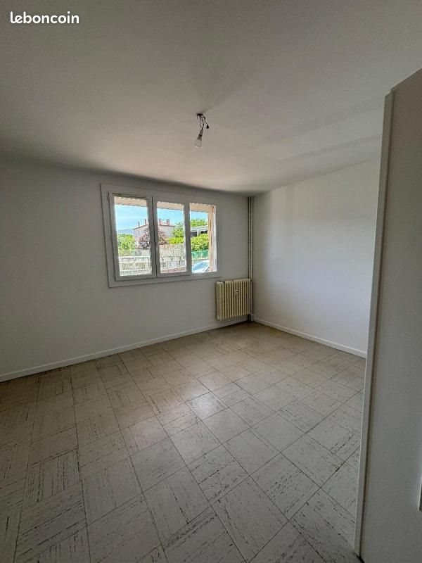 Appartement à louer, 58m², Privas