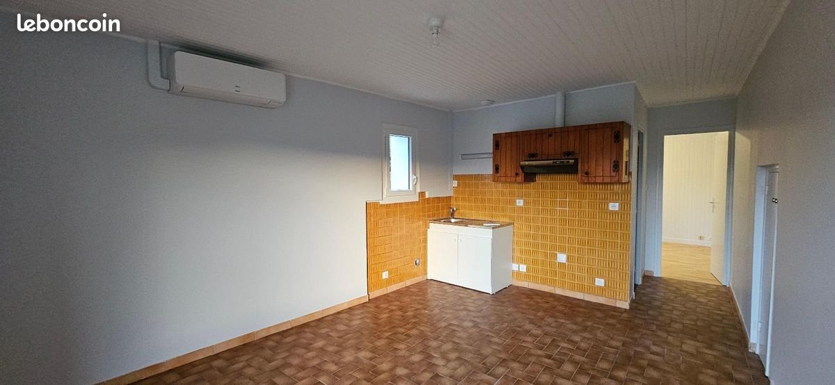 Appartement à louer, 32m², Saint-Lager-Bressac