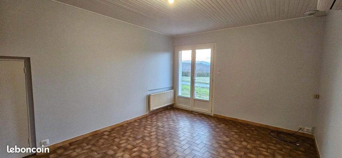 Appartement à louer, 32m², Saint-Lager-Bressac