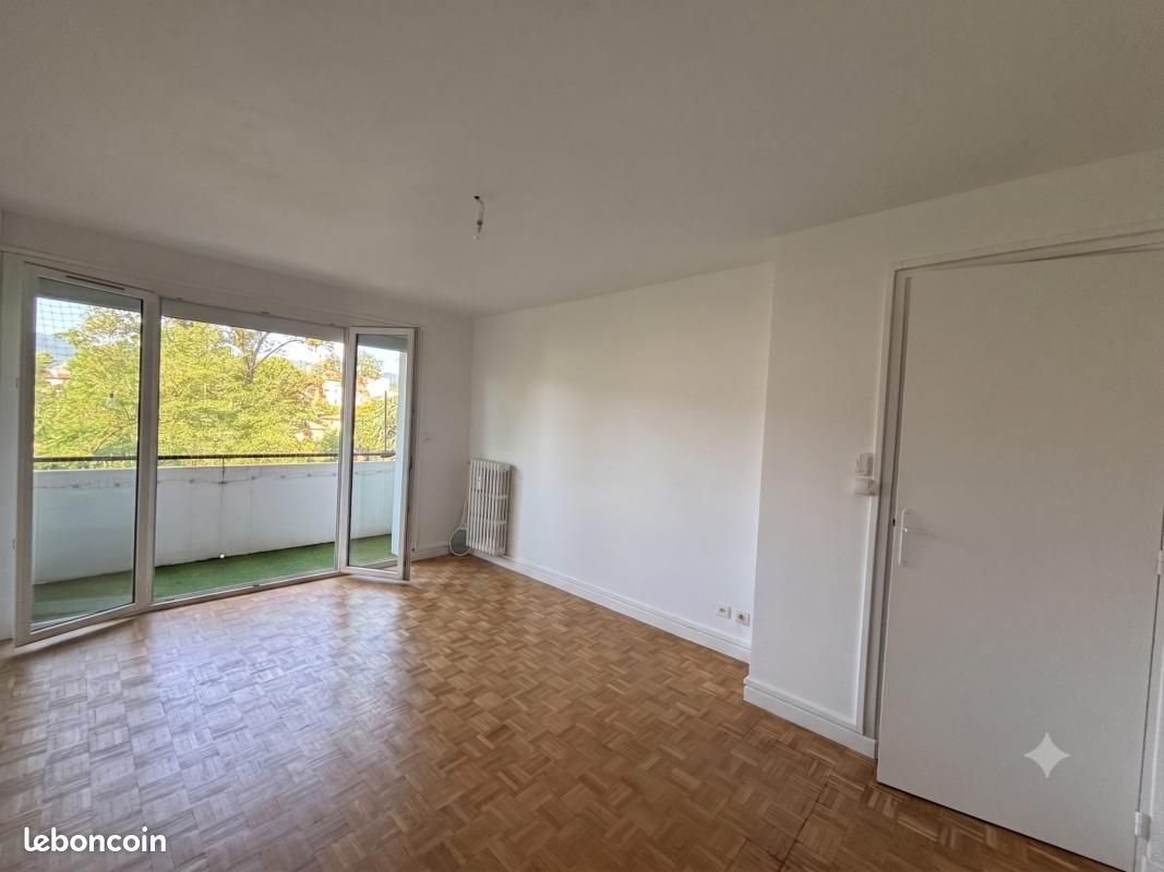 Appartement à vendre, 81m², Privas