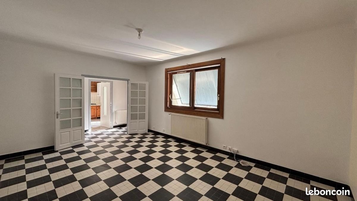 Appartement à louer, 73m², Privas