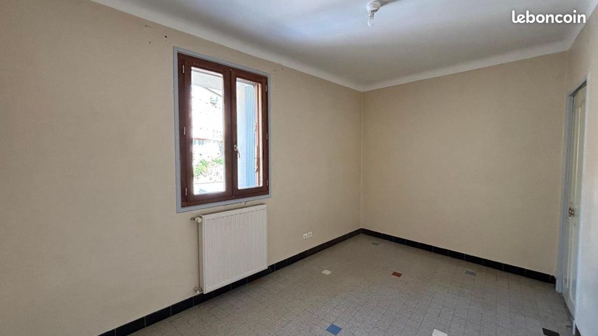 Appartement à louer, 73m², Privas