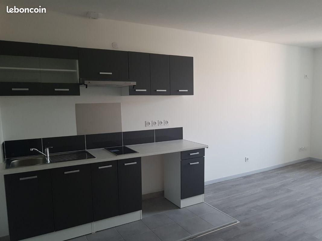 Appartement à louer, 50m², Privas