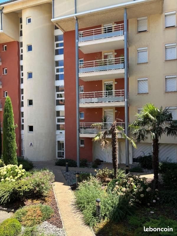 Appartement à louer, 19m², Privas