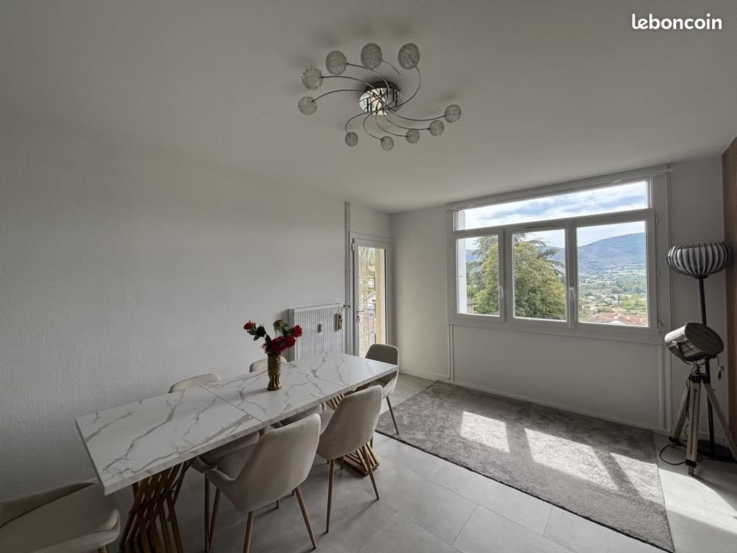 Appartement à vendre, 102m², Privas