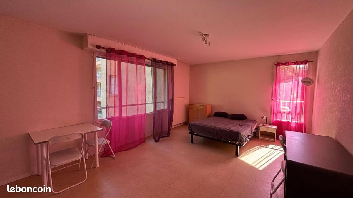 Appartement à louer, 34m², Privas