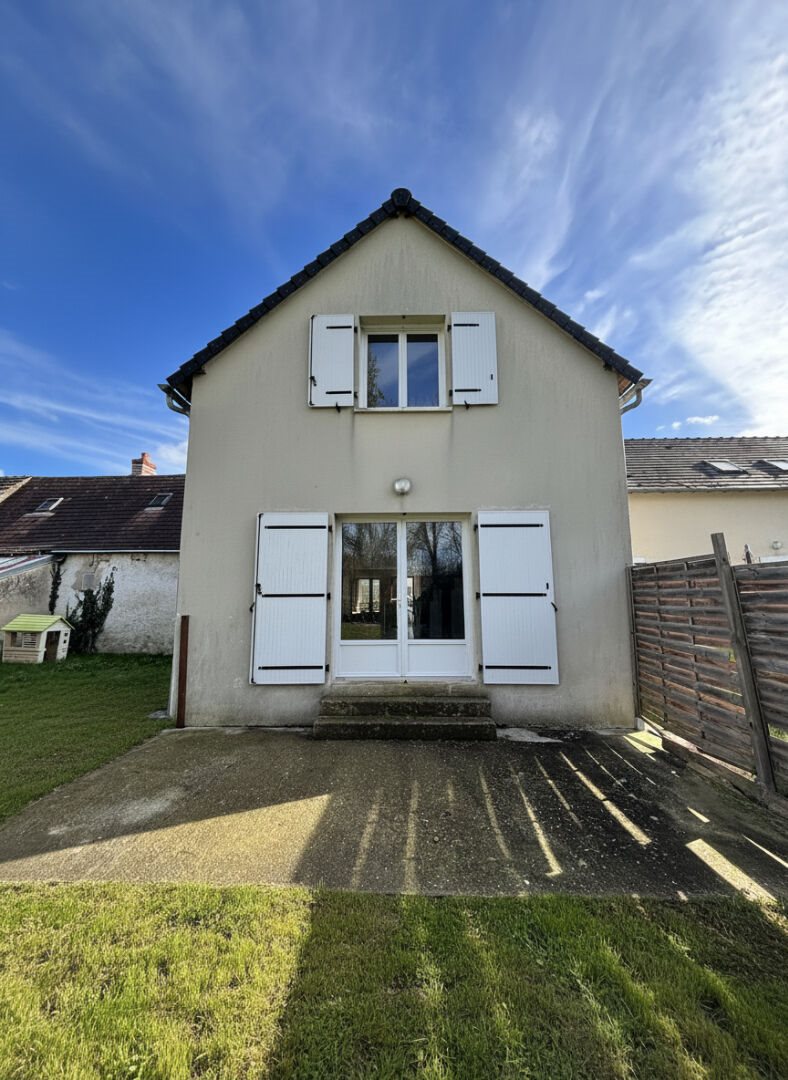 Maison à louer, 102m², Buzançais
