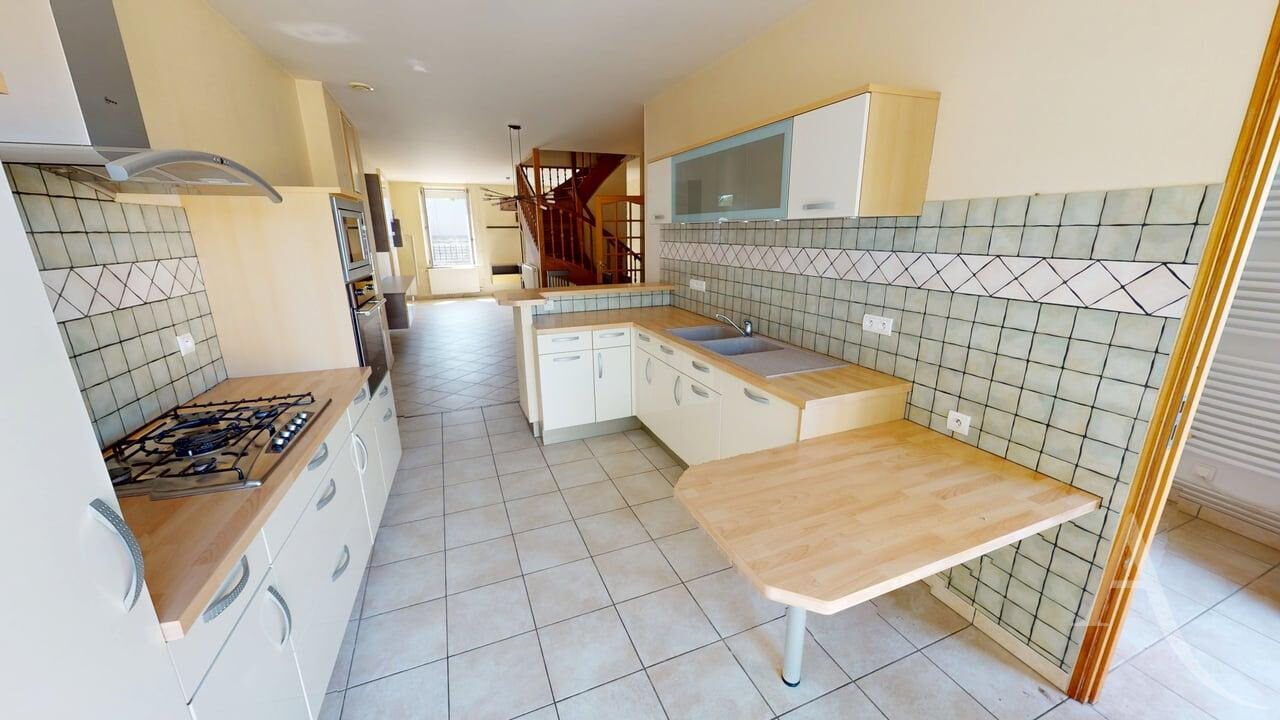 Maison à vendre, 127m², Châteauroux