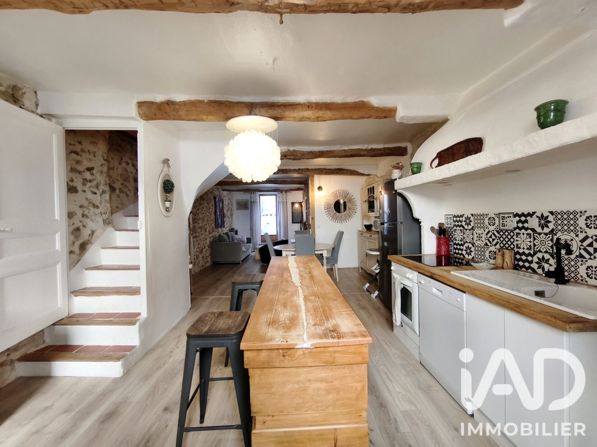 Maison à vendre, 84m², Pouzolles