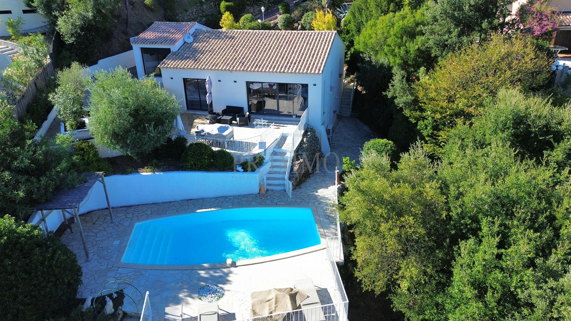 Maison à vendre, 145m², Les Issambres