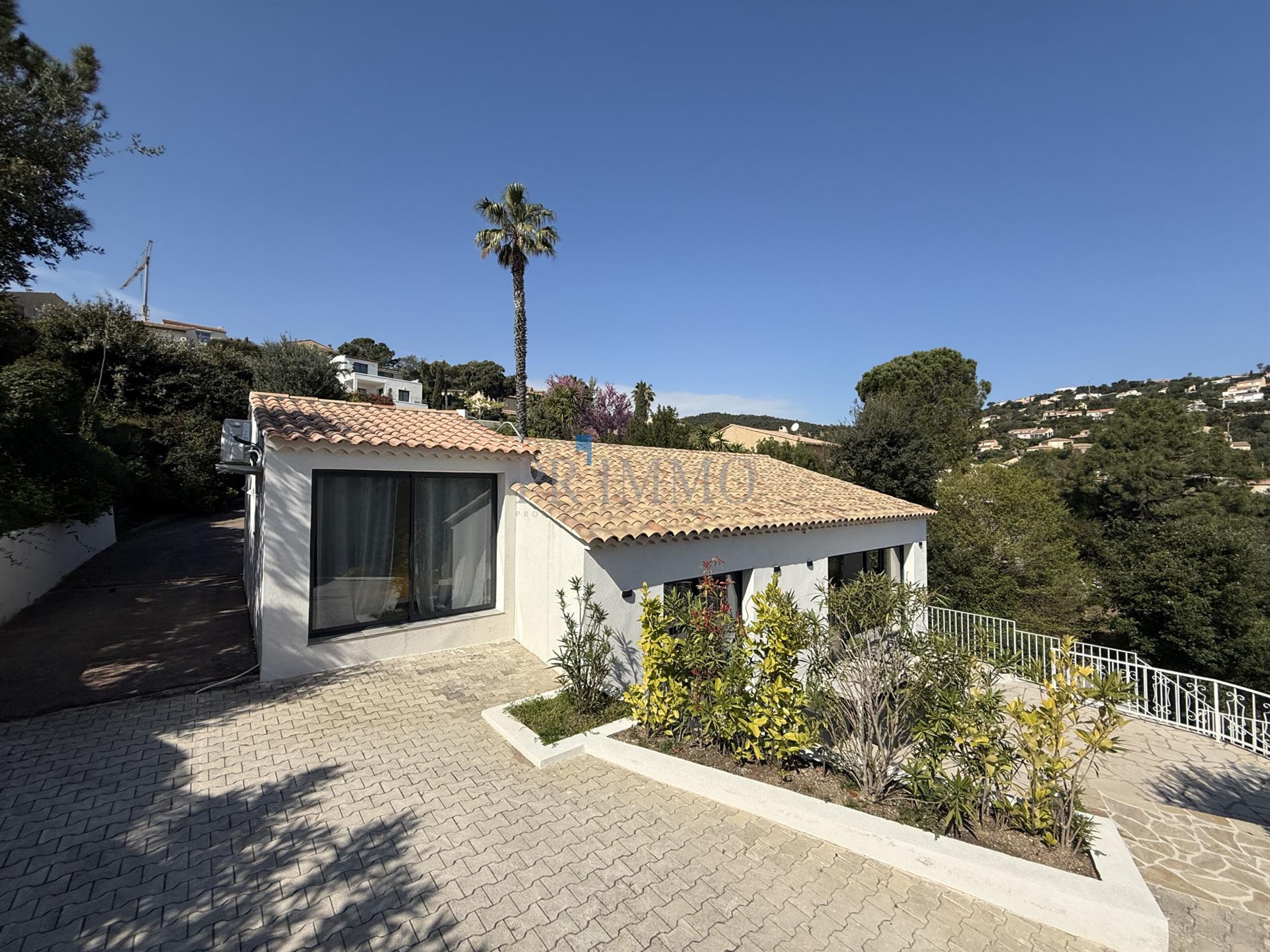 Maison à vendre, 145m², Les Issambres