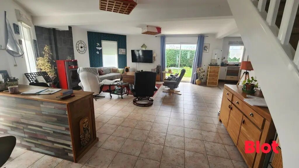 Maison à vendre, 168m², Quévert