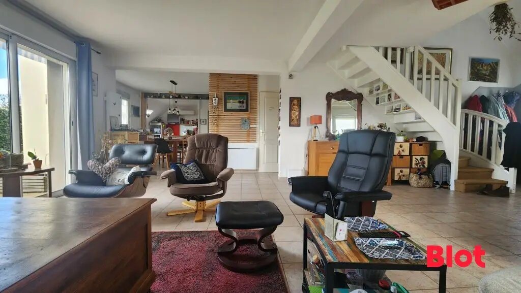 Maison à vendre, 168m², Quévert