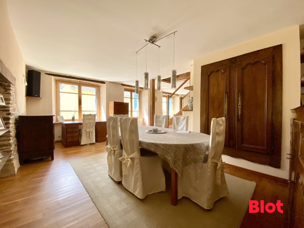 Maison à vendre, 173m², Saint-Uniac