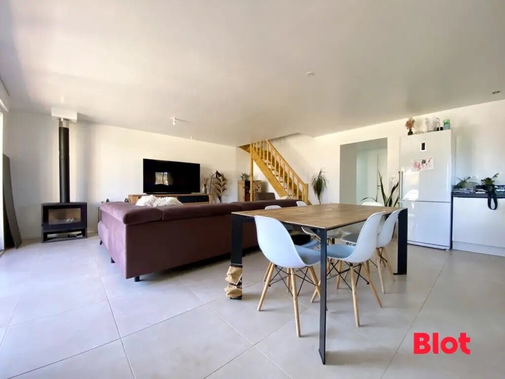 Maison à vendre, 123m², Saint-Uniac