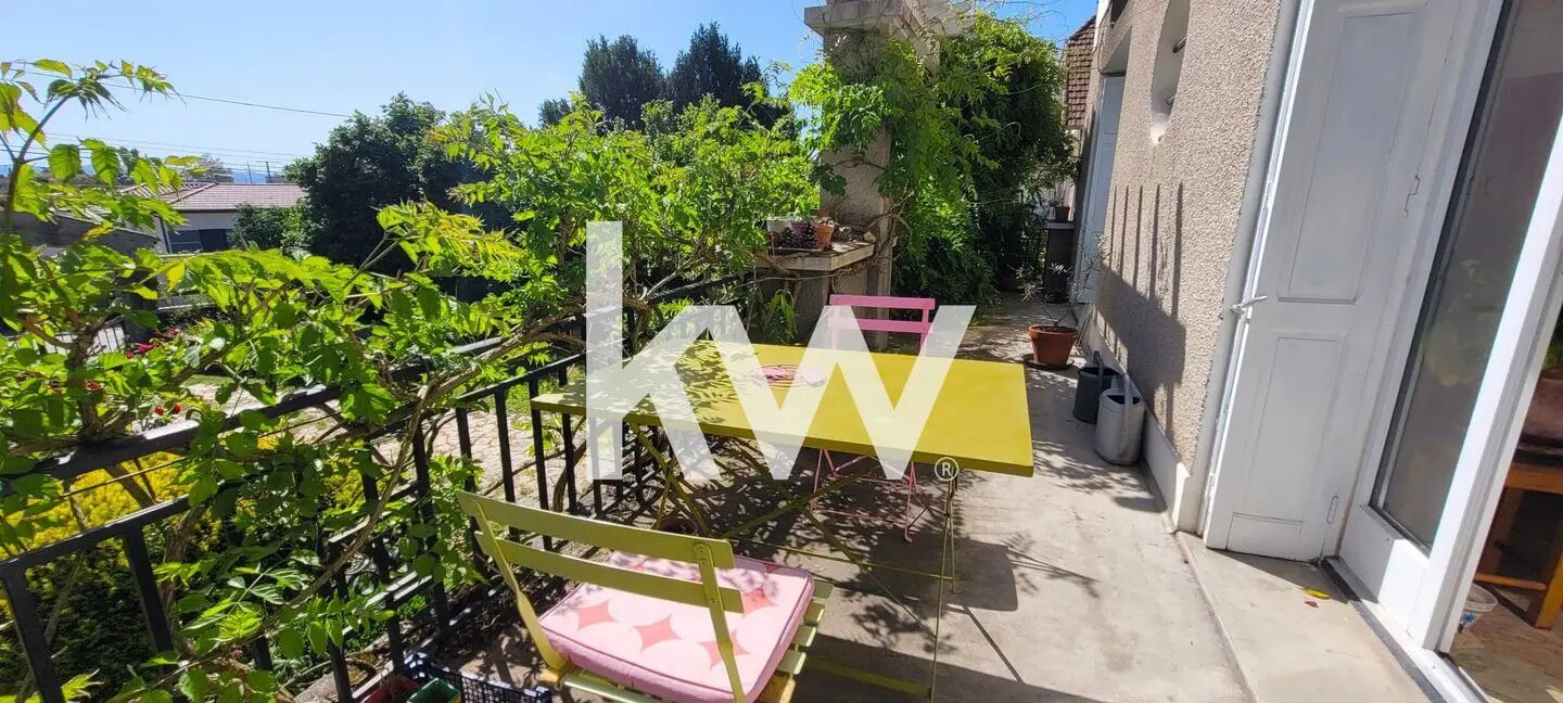 Maison à vendre, 130m², Sury-le-Comtal