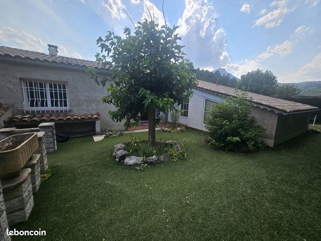 Maison à vendre, 111m², Castellane