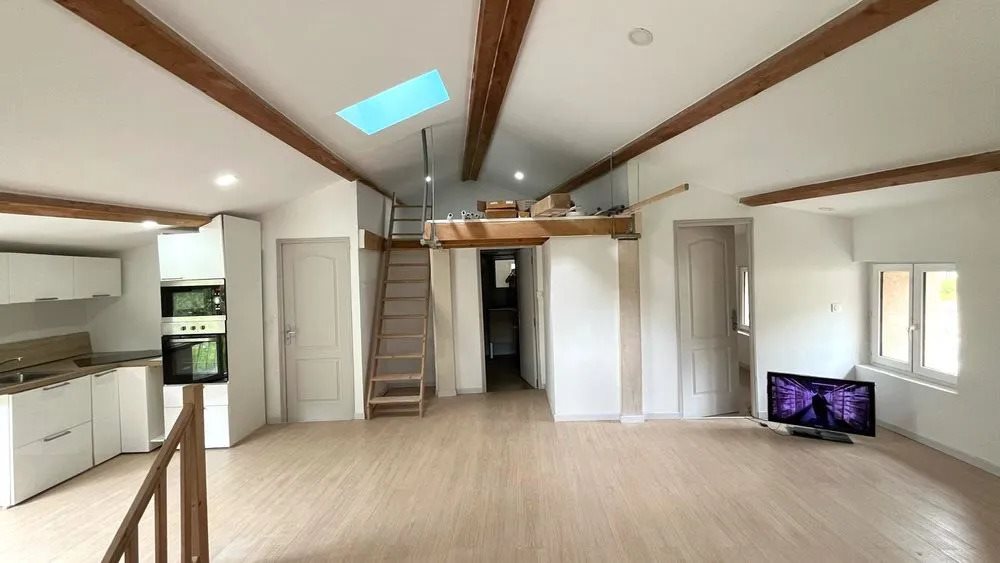 Appartement à vendre, 77m², Castellane