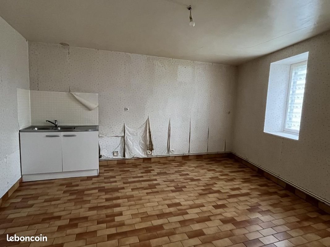 Maison à vendre, 120m², Sainte-Suzanne