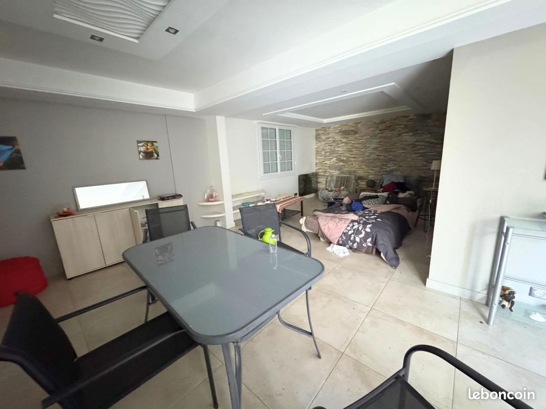 Maison à vendre, 117m², Le Sourn