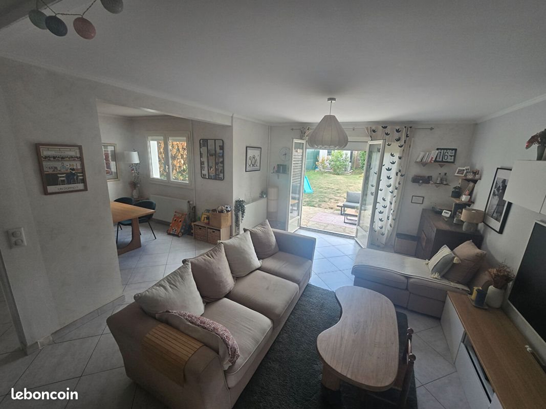 Maison à vendre, 98m², Lésigny