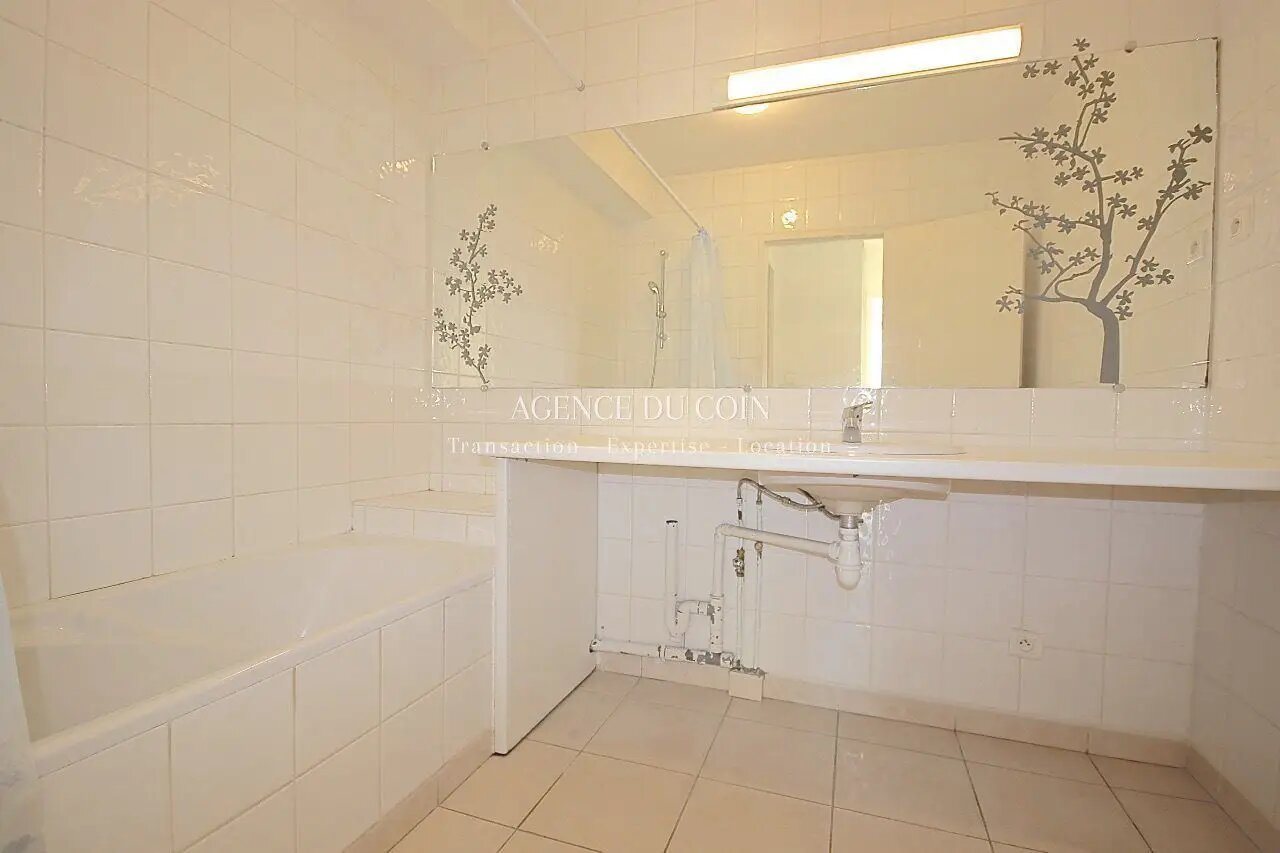 Appartement à louer, 42m², Le Muy