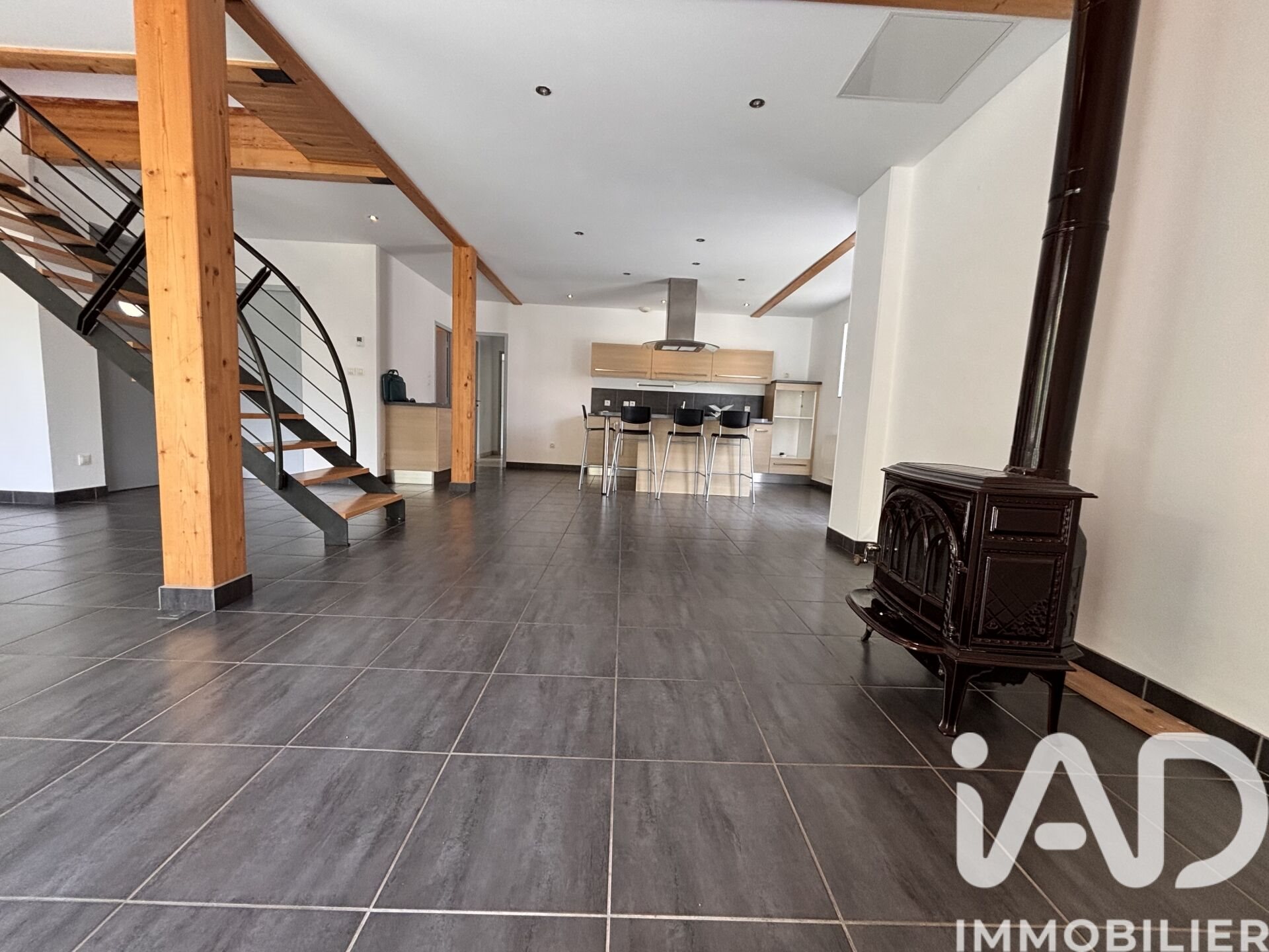Maison à vendre, 147m², Orcines