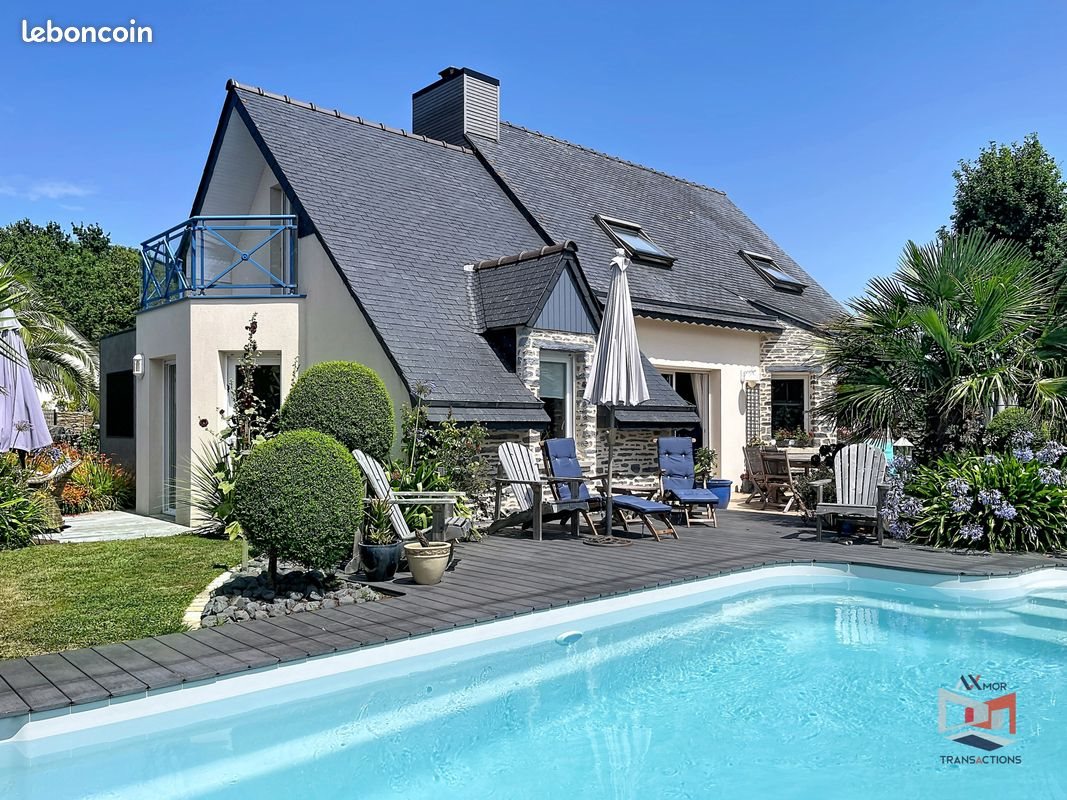 Maison à vendre, 175m², Plougrescant