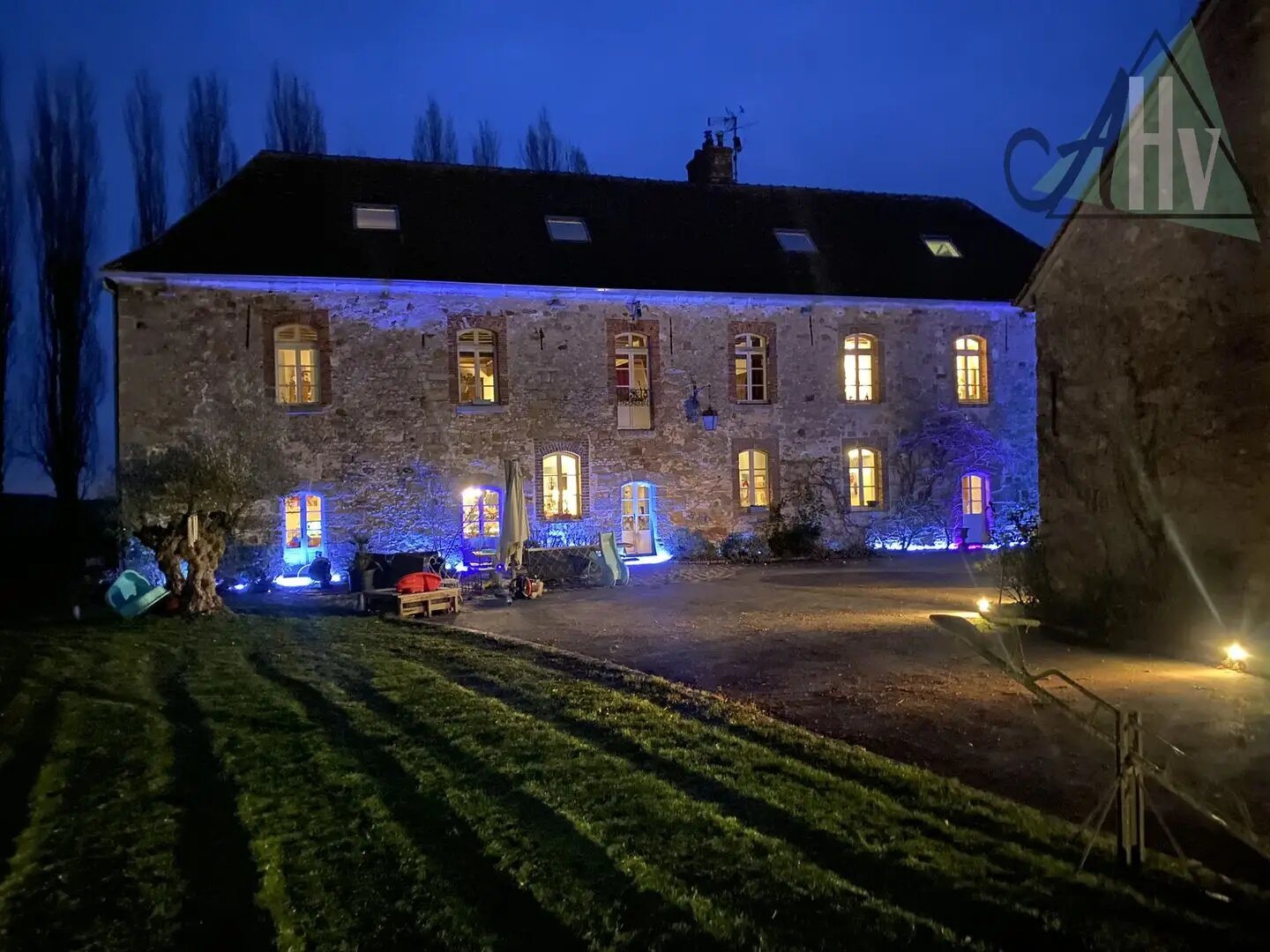 Maison à vendre, 416m², Maison-Rouge