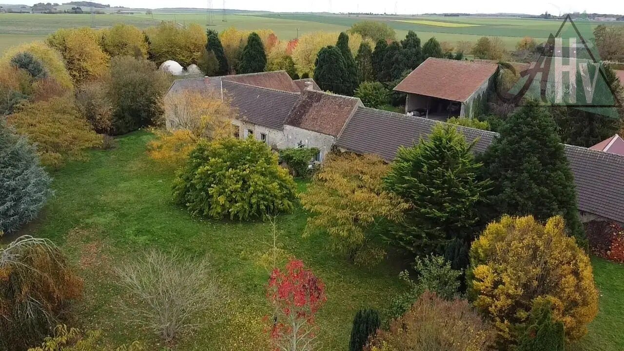 Maison à vendre, 300m², Chalautre-la-Grande