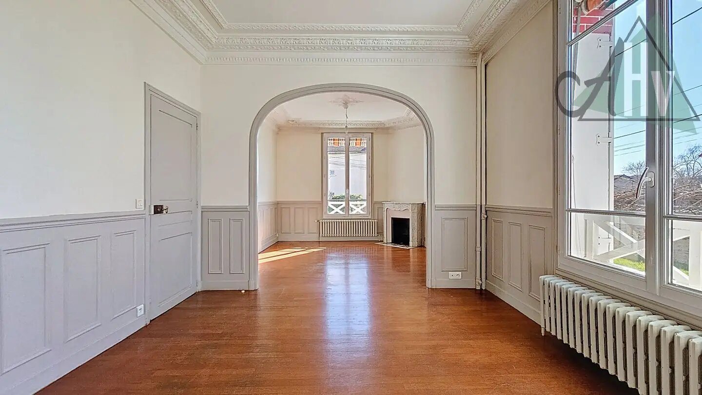 Maison à vendre, 170m², Brou-sur-Chantereine