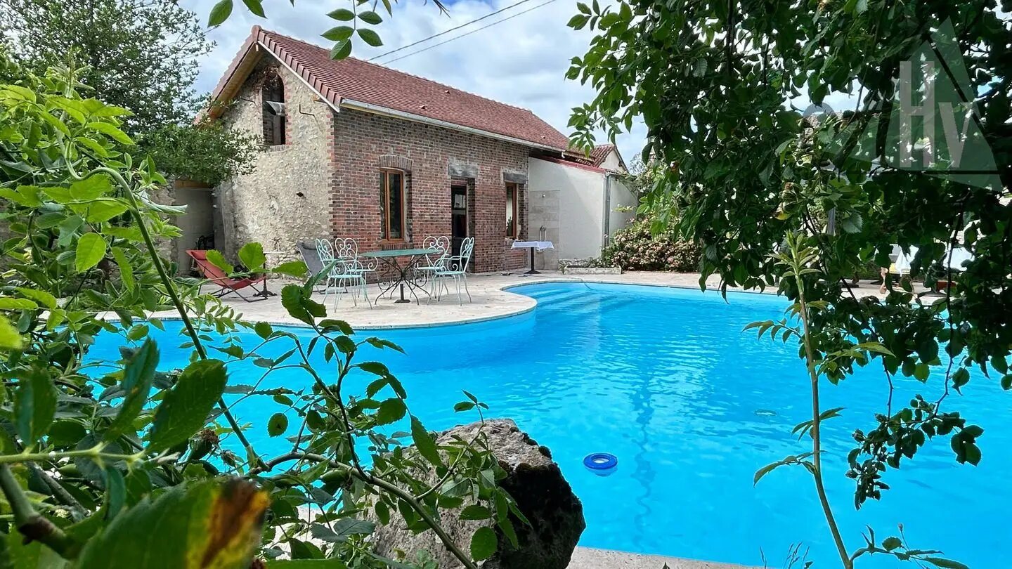Maison à vendre, 140m², Maison-Rouge