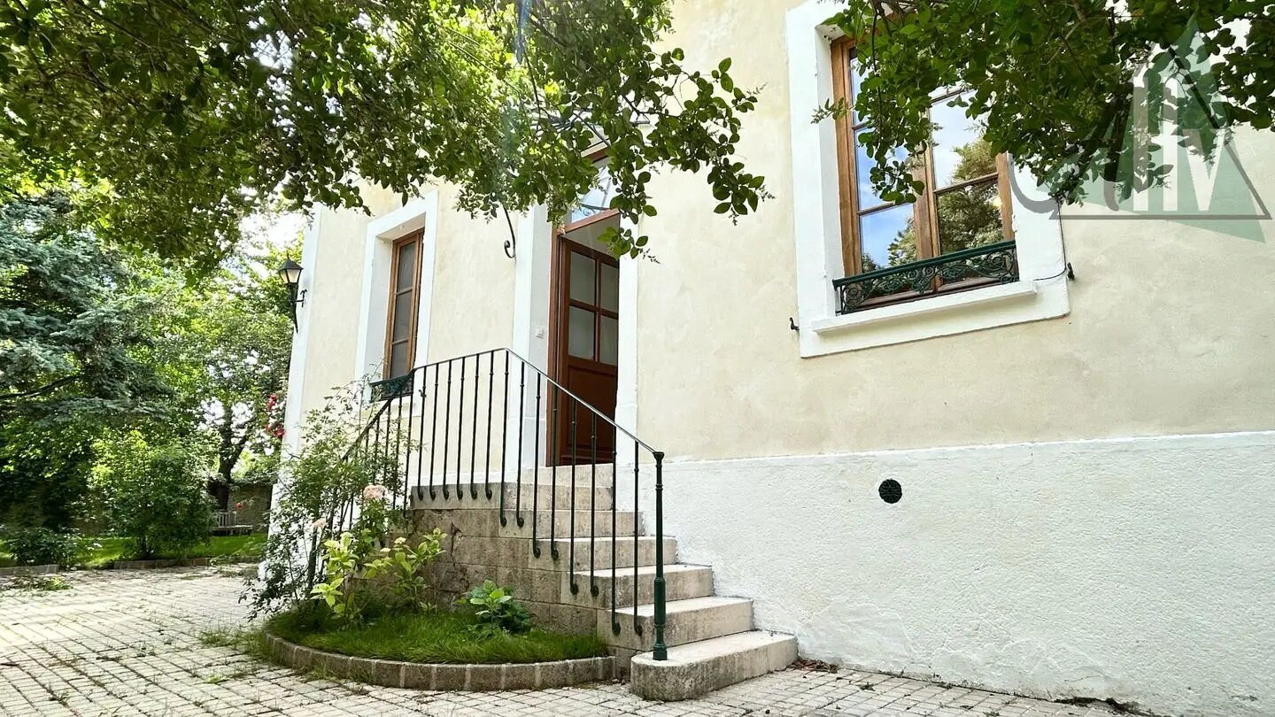 Maison à vendre, 140m², Maison-Rouge
