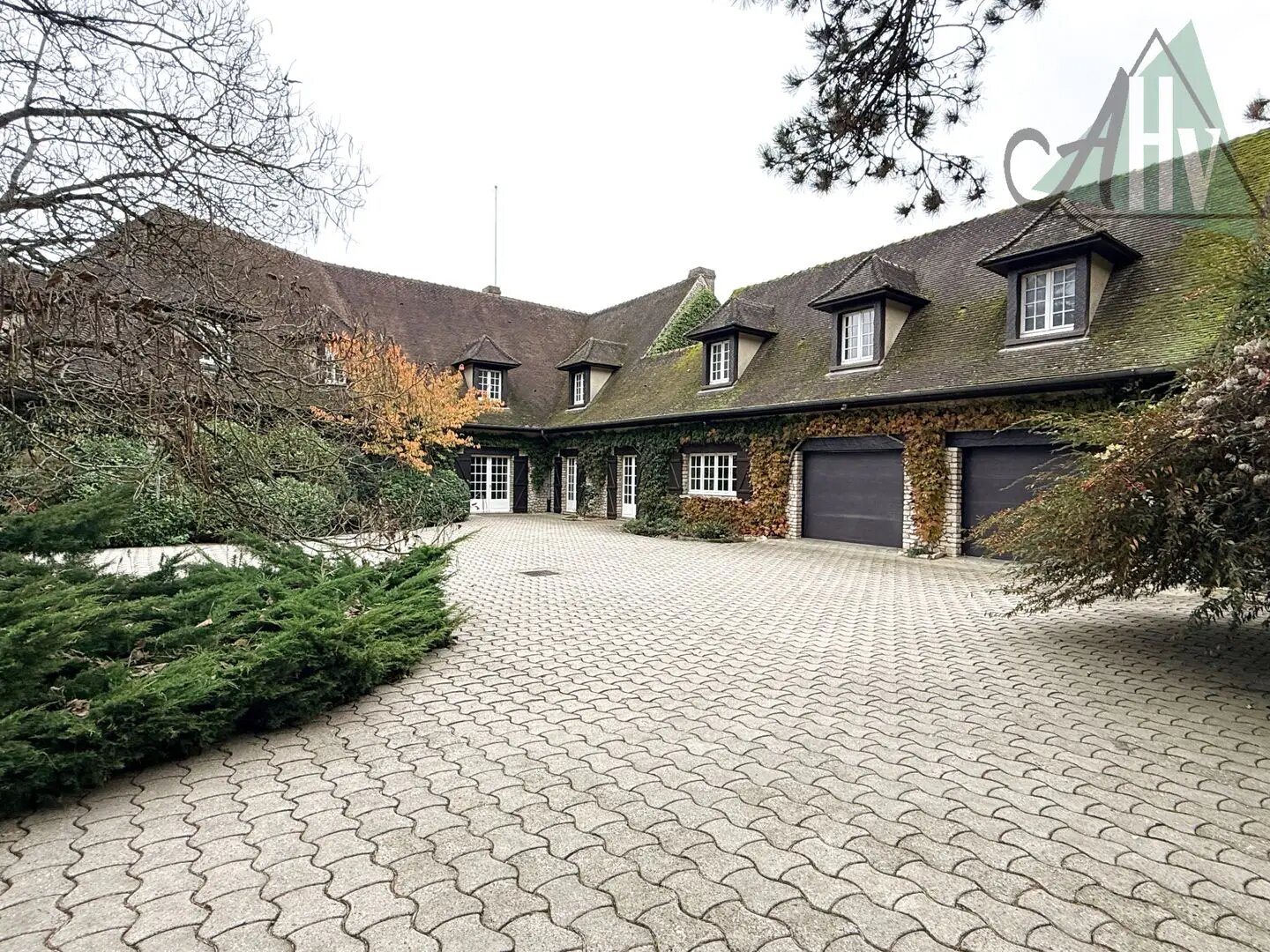 Maison à vendre, 636m², Le Mériot