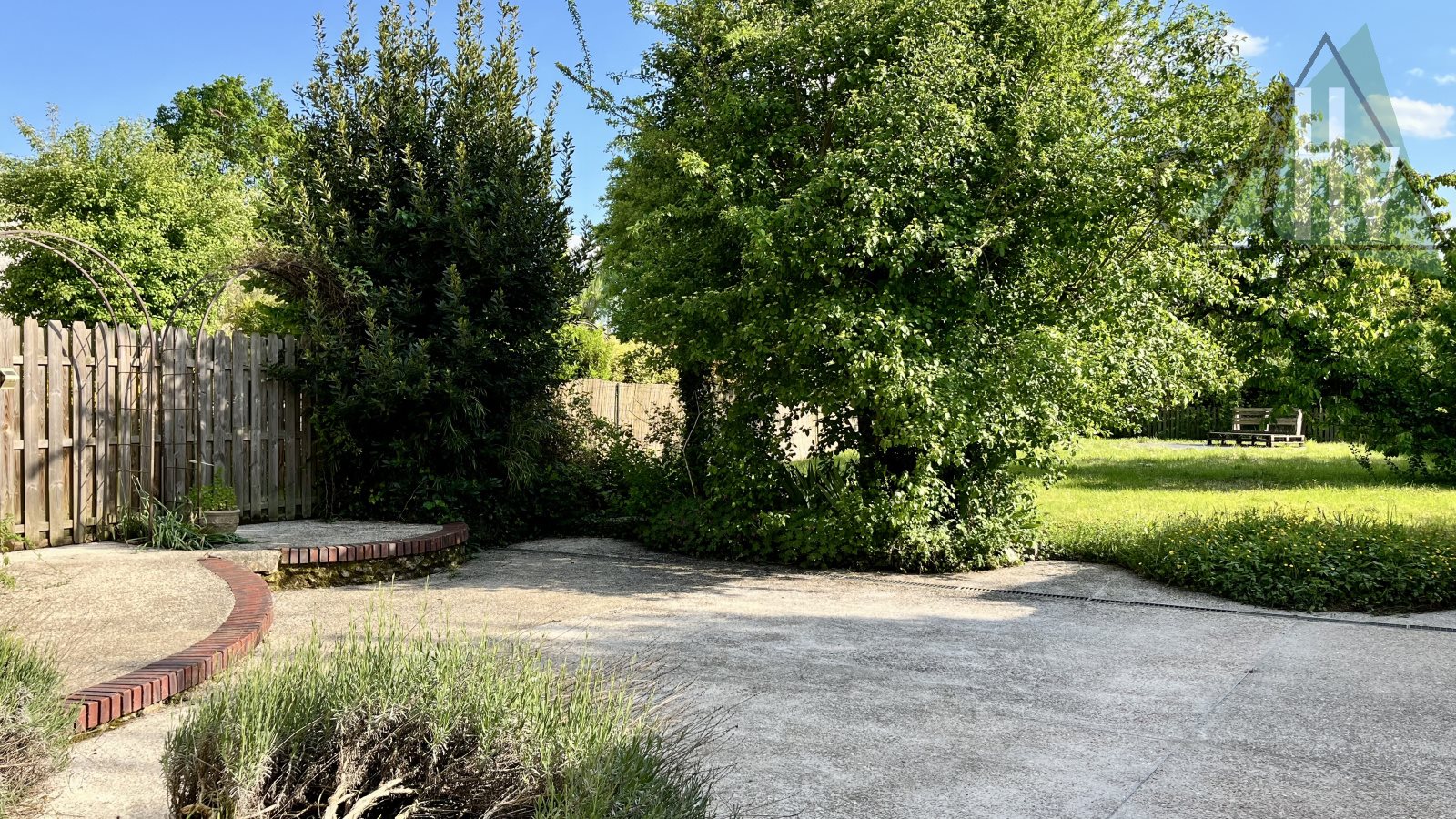 Maison à vendre, 170m², Chalmaison