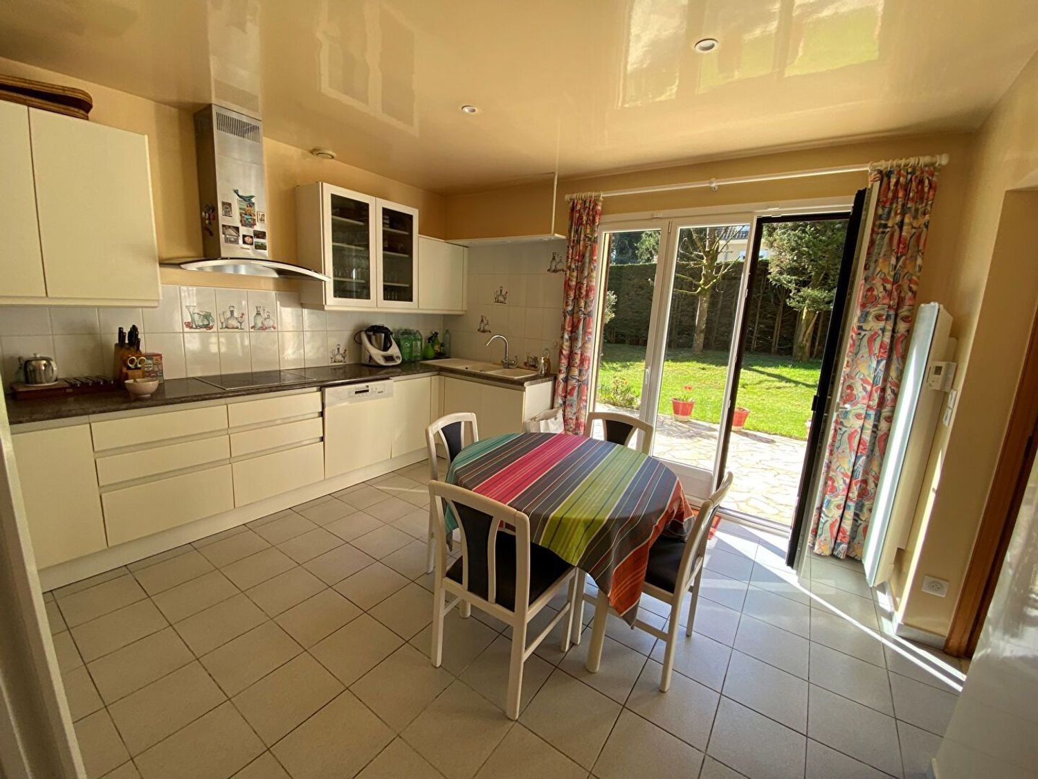 Maison à vendre, 273m², L'Étang-la-Ville