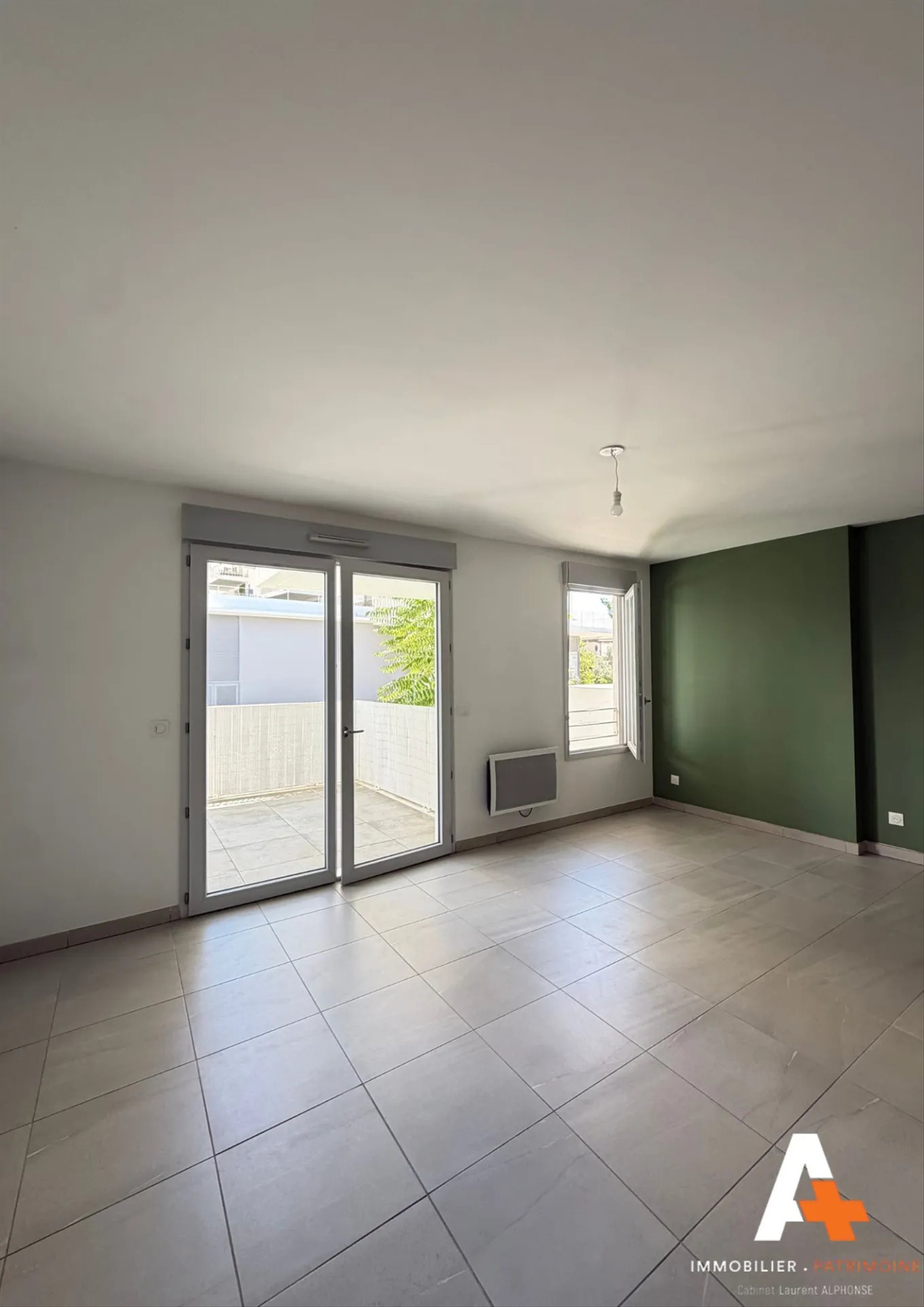 Appartement à louer, 57m², Marseille 9ème