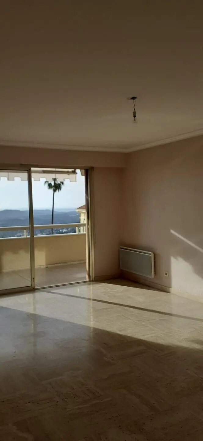 Appartement à louer, 70m², Grasse