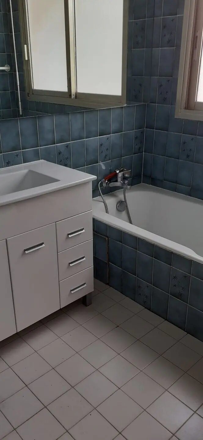 Appartement à louer, 70m², Grasse