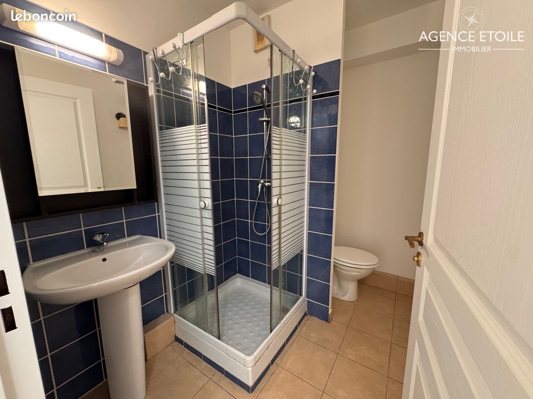Appartement à louer, 25m², Marseille 5ème