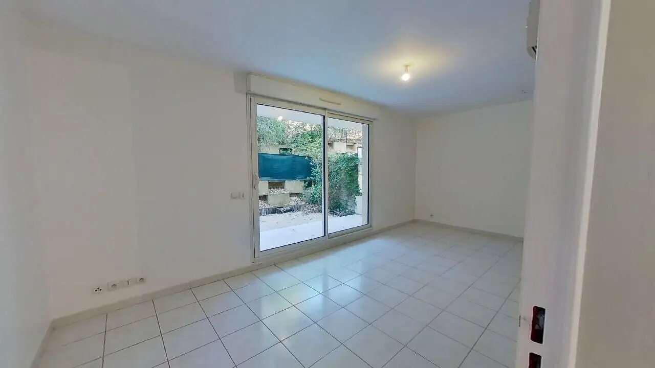Appartement à vendre, 37m², Aubagne