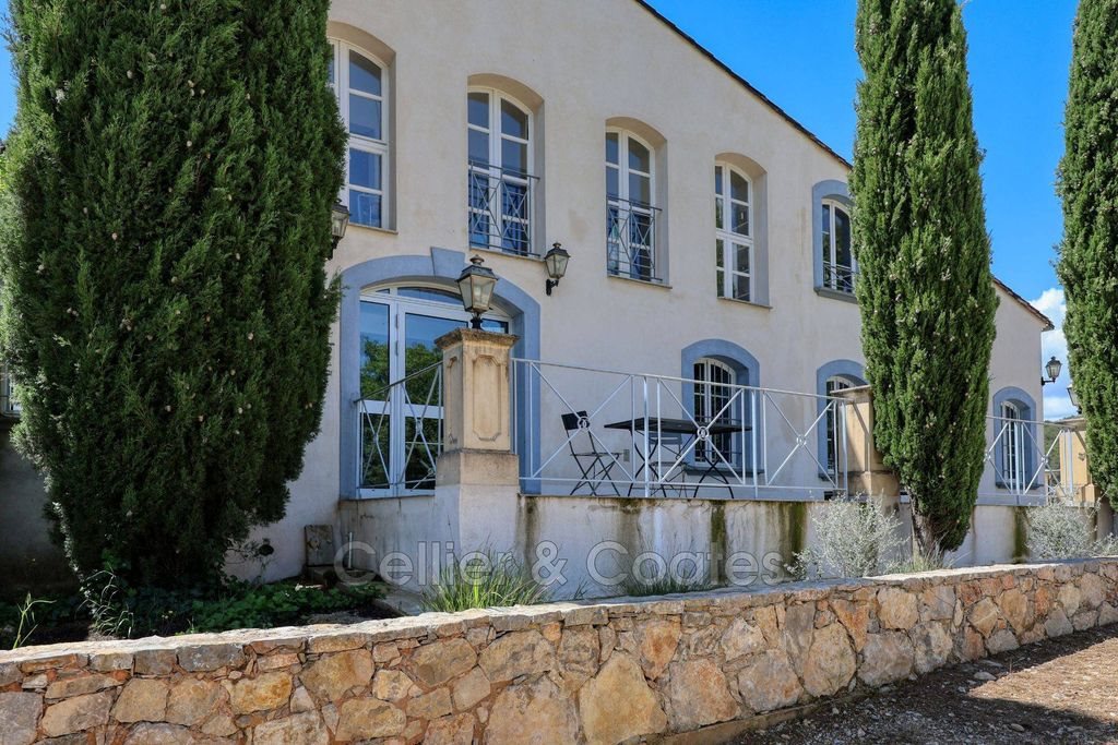 Maison à vendre, 900m², Carnoules