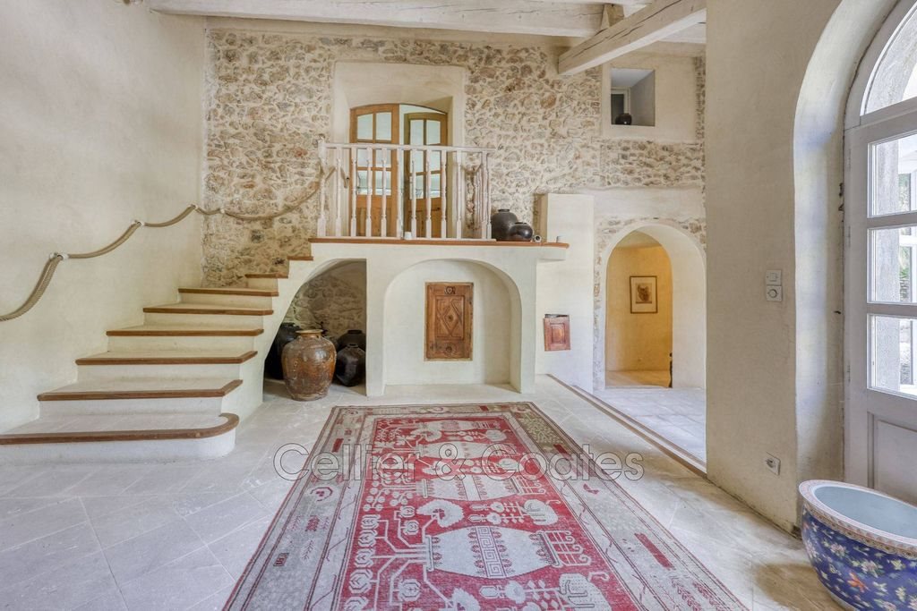 Maison à vendre, 900m², Carnoules