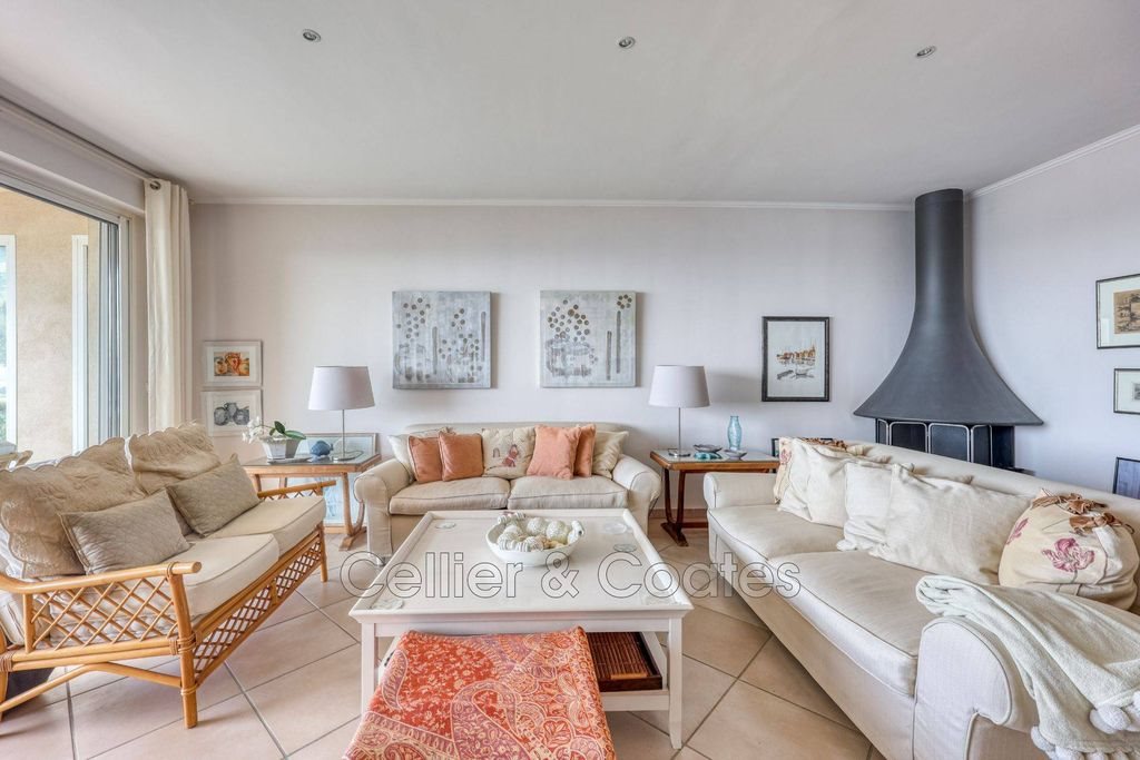 Maison à vendre, 181m², Le Lavandou