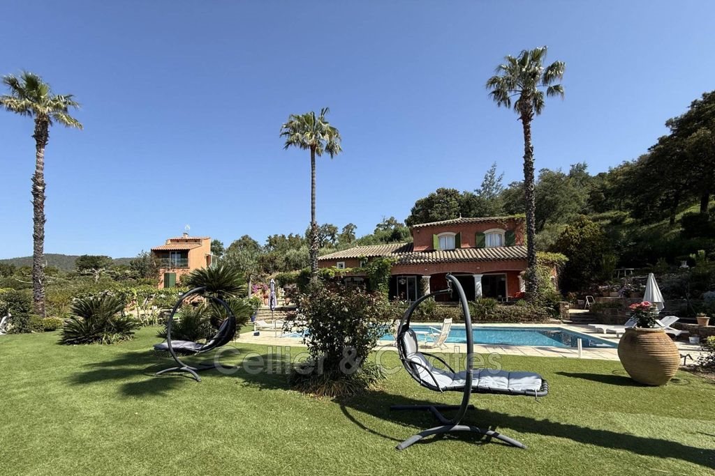 Maison à vendre, 229m², Bormes-les-Mimosas