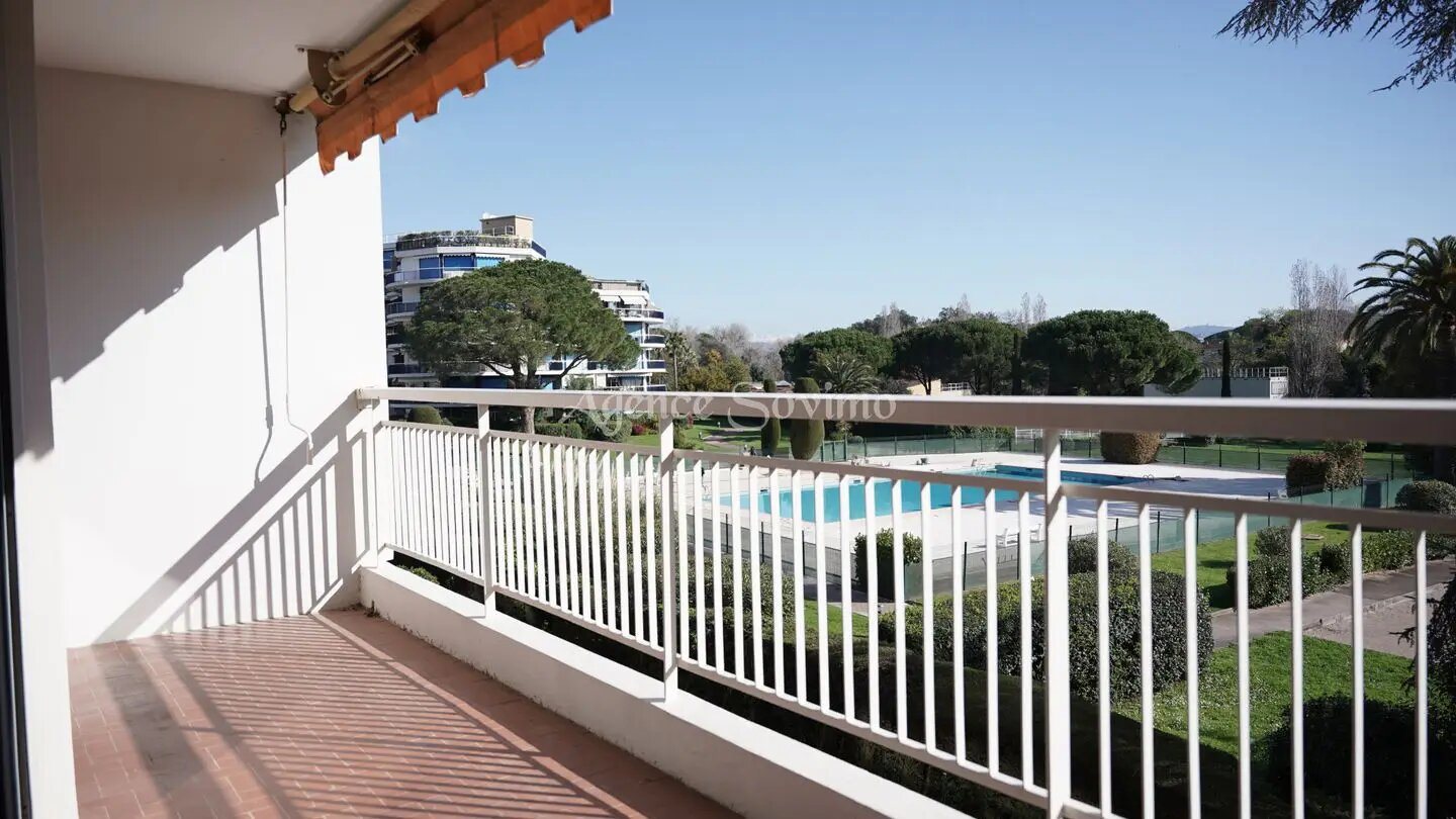 Appartement à louer, 69m², Mandelieu-la-Napoule