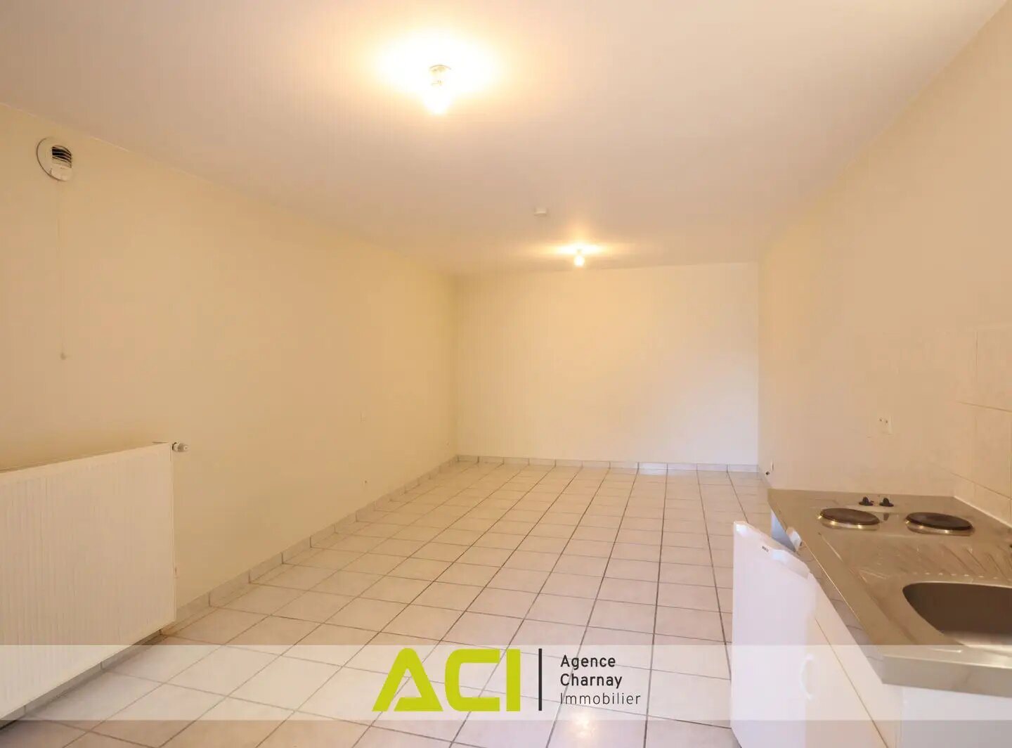 Appartement à louer, 33m², Saint-Albain