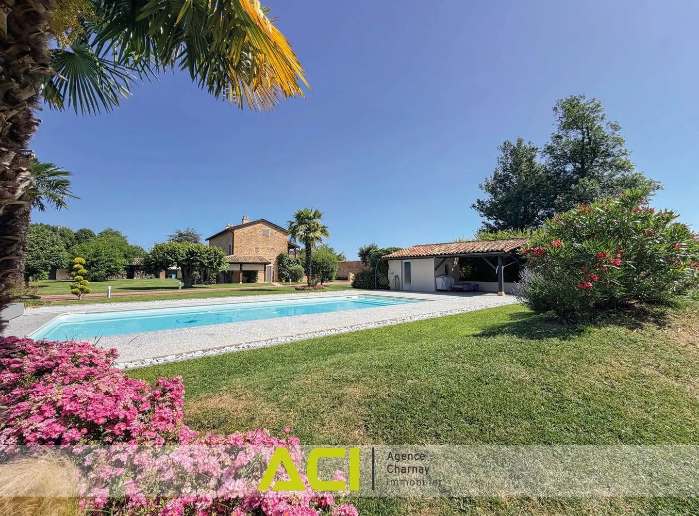 Maison à vendre, 231m², Charnay-lès-Mâcon