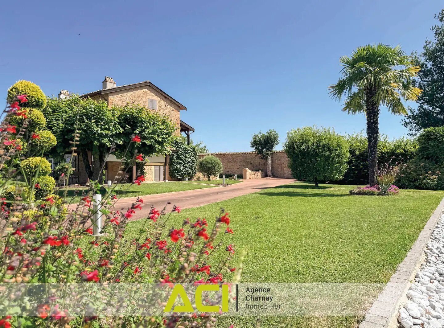 Maison à vendre, 231m², Charnay-lès-Mâcon