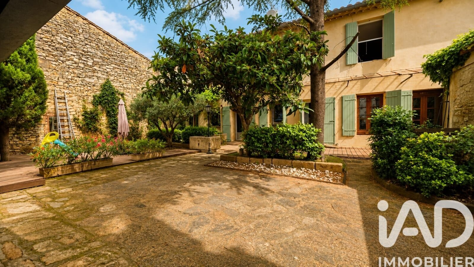 Maison à louer, 180m², Marguerittes